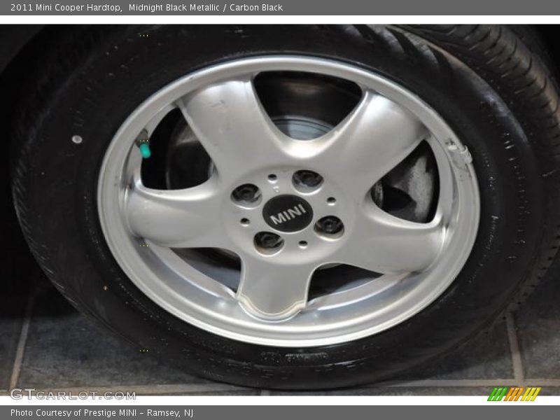 Midnight Black Metallic / Carbon Black 2011 Mini Cooper Hardtop