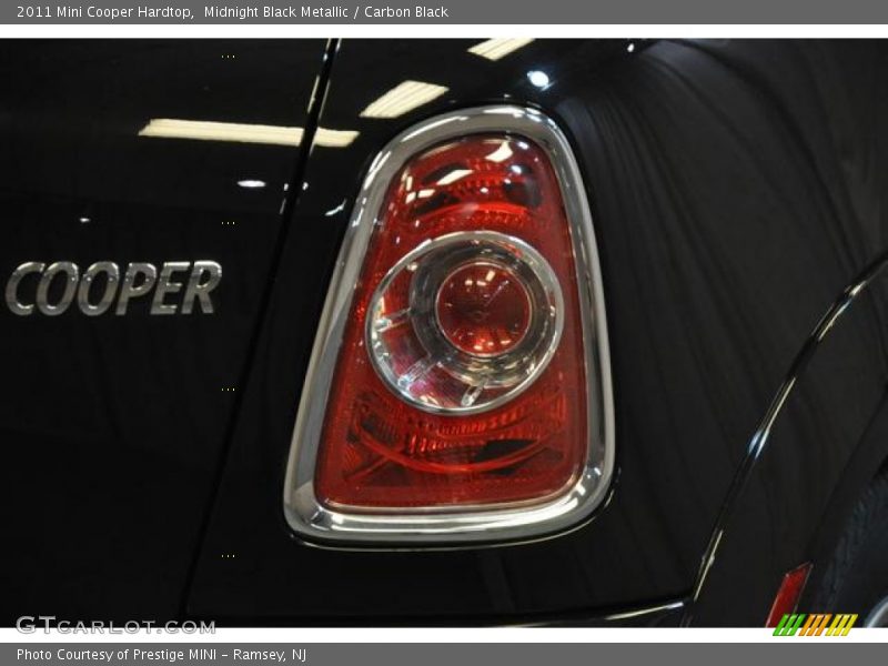 Midnight Black Metallic / Carbon Black 2011 Mini Cooper Hardtop