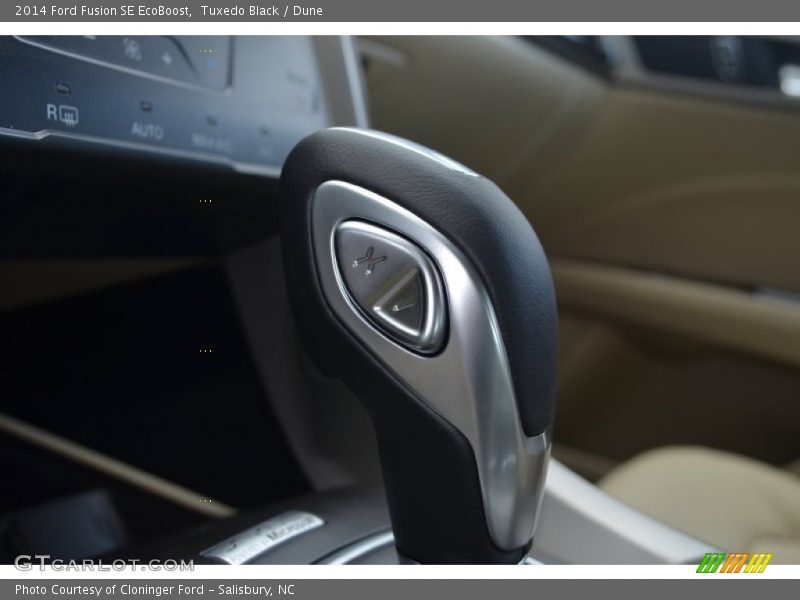 Tuxedo Black / Dune 2014 Ford Fusion SE EcoBoost