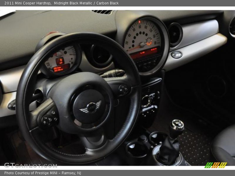 Midnight Black Metallic / Carbon Black 2011 Mini Cooper Hardtop