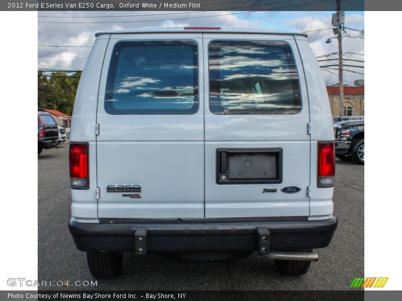Oxford White / Medium Flint 2012 Ford E Series Van E250 Cargo