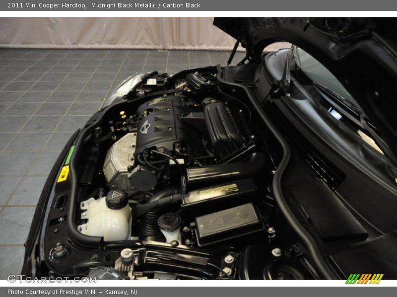 Midnight Black Metallic / Carbon Black 2011 Mini Cooper Hardtop