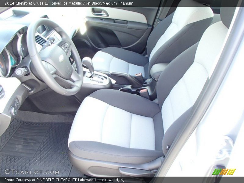 Silver Ice Metallic / Jet Black/Medium Titanium 2014 Chevrolet Cruze LS