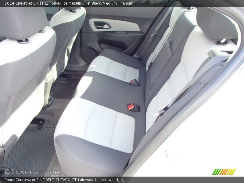 Silver Ice Metallic / Jet Black/Medium Titanium 2014 Chevrolet Cruze LS