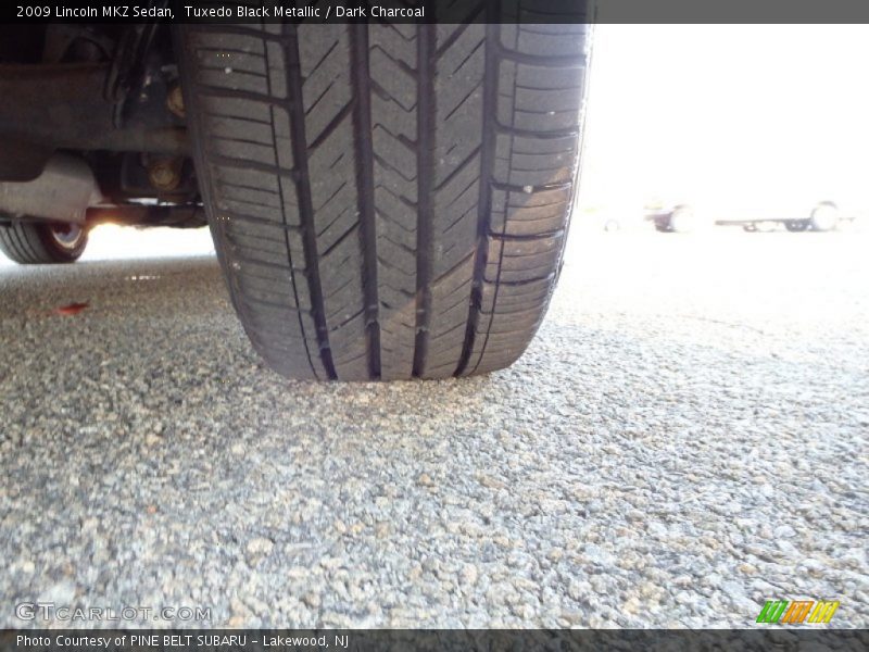 Tuxedo Black Metallic / Dark Charcoal 2009 Lincoln MKZ Sedan