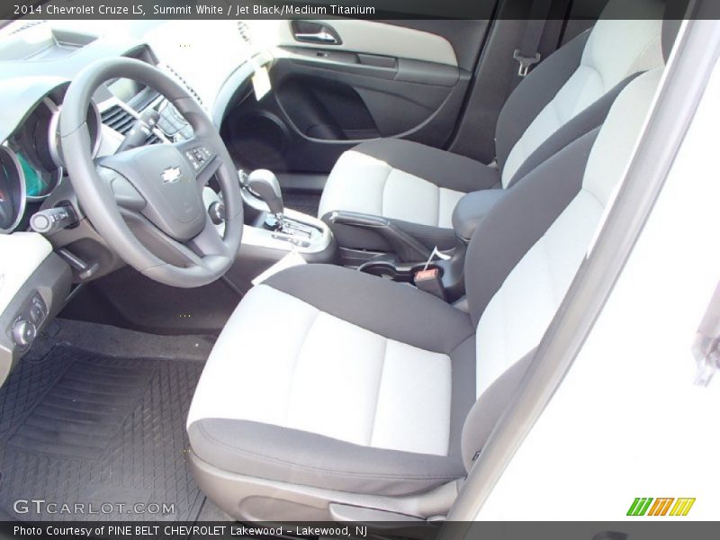 Summit White / Jet Black/Medium Titanium 2014 Chevrolet Cruze LS