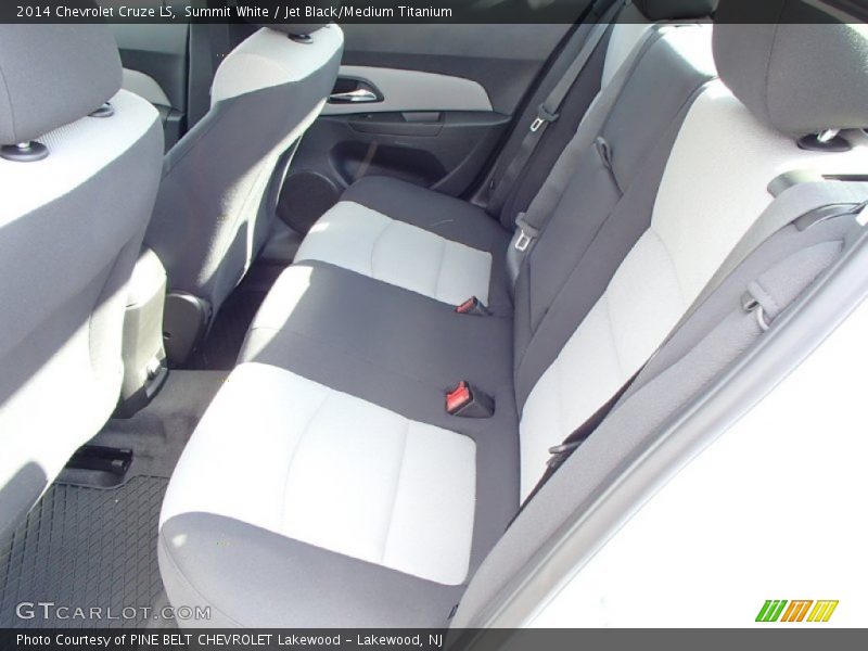 Summit White / Jet Black/Medium Titanium 2014 Chevrolet Cruze LS