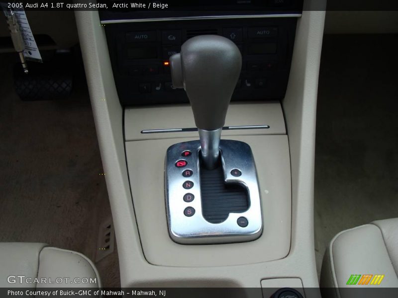Arctic White / Beige 2005 Audi A4 1.8T quattro Sedan