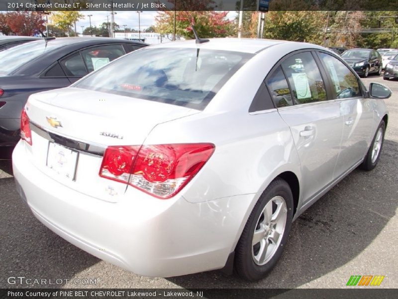 Silver Ice Metallic / Jet Black 2014 Chevrolet Cruze LT