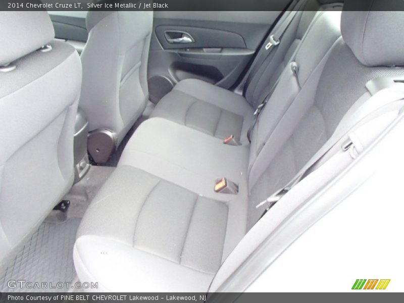 Silver Ice Metallic / Jet Black 2014 Chevrolet Cruze LT
