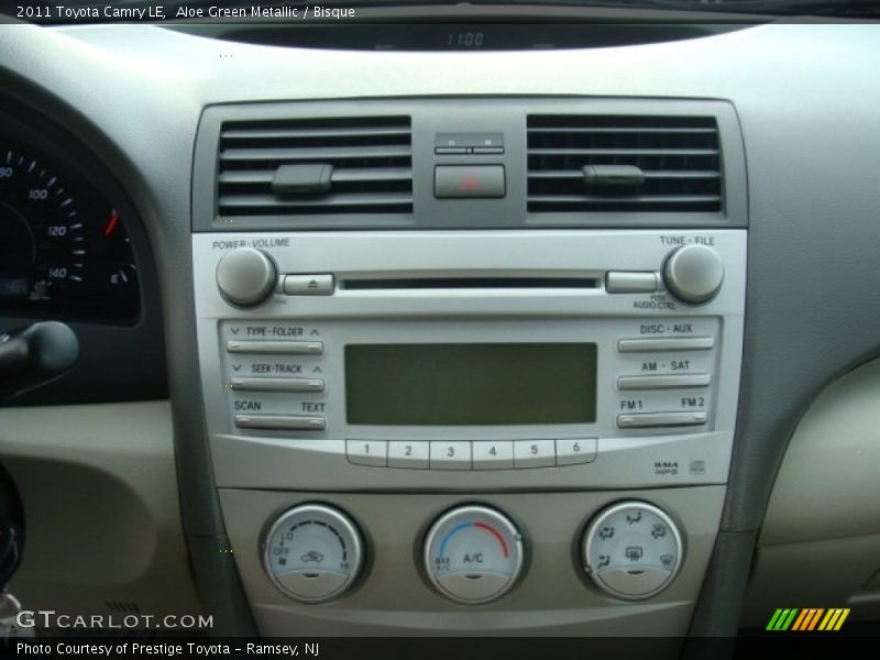 Aloe Green Metallic / Bisque 2011 Toyota Camry LE