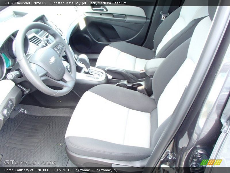 Tungsten Metallic / Jet Black/Medium Titanium 2014 Chevrolet Cruze LS