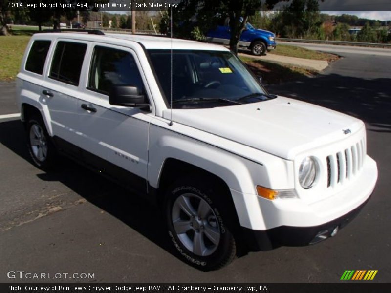 Bright White / Dark Slate Gray 2014 Jeep Patriot Sport 4x4