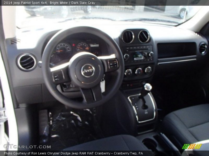 Bright White / Dark Slate Gray 2014 Jeep Patriot Sport 4x4
