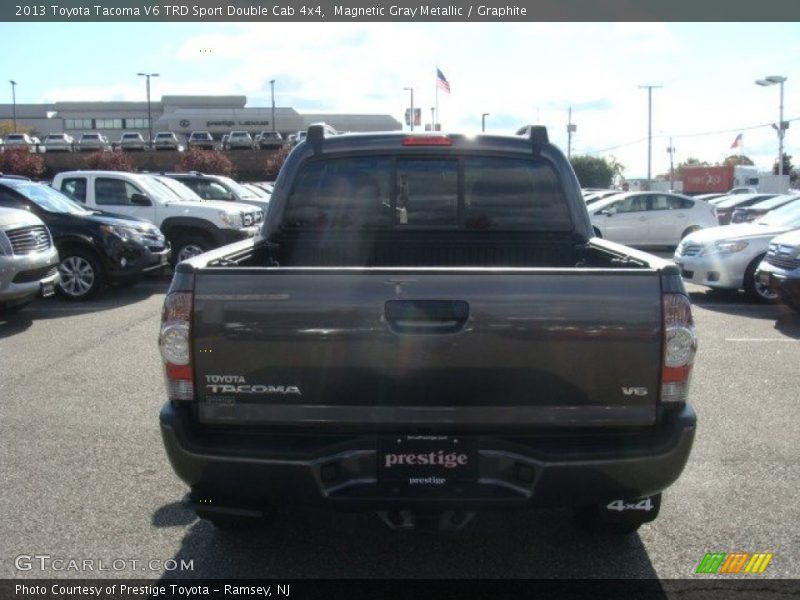 Magnetic Gray Metallic / Graphite 2013 Toyota Tacoma V6 TRD Sport Double Cab 4x4