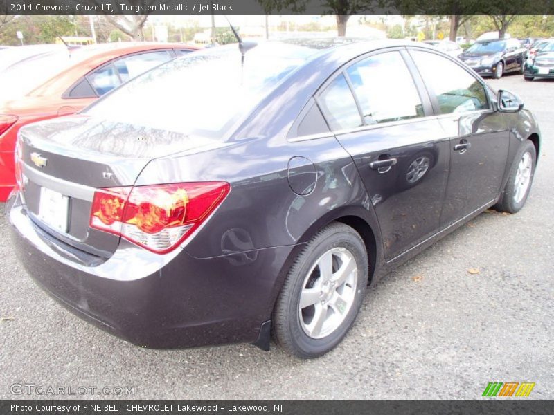 Tungsten Metallic / Jet Black 2014 Chevrolet Cruze LT