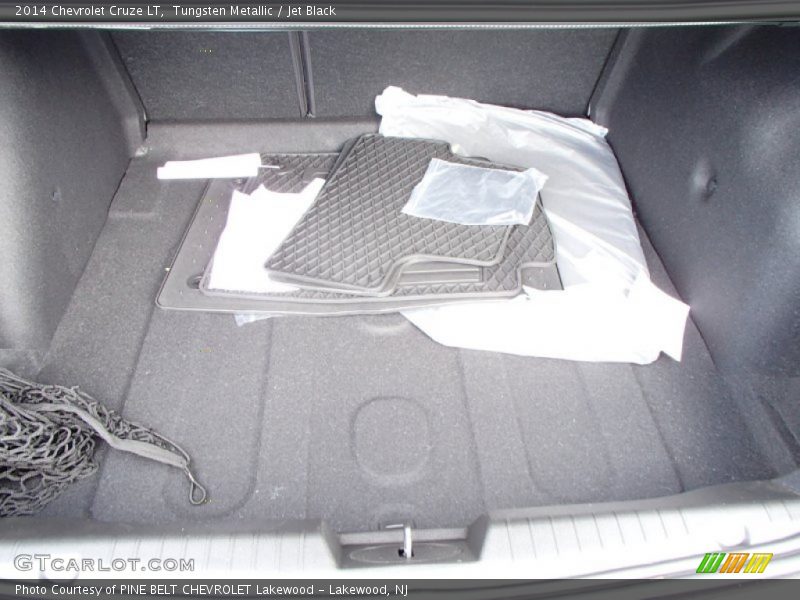 Tungsten Metallic / Jet Black 2014 Chevrolet Cruze LT