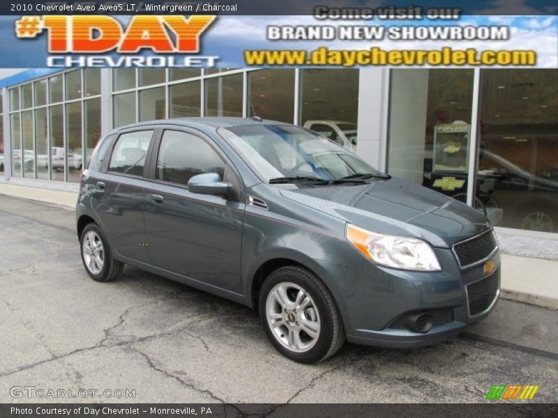 Wintergreen / Charcoal 2010 Chevrolet Aveo Aveo5 LT