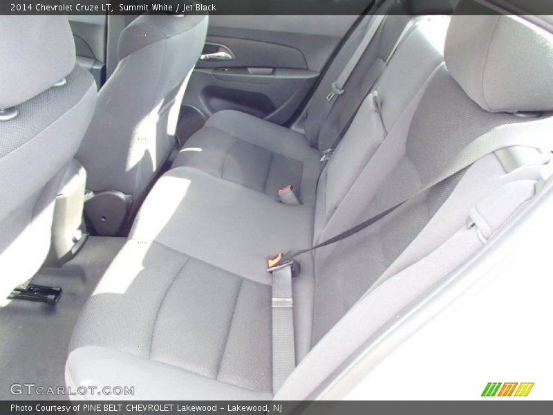 Summit White / Jet Black 2014 Chevrolet Cruze LT