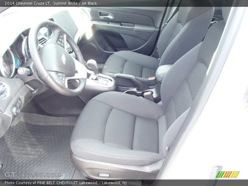 Summit White / Jet Black 2014 Chevrolet Cruze LT