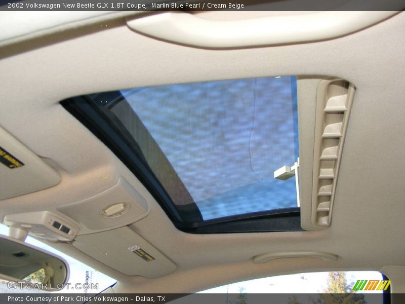 Marlin Blue Pearl / Cream Beige 2002 Volkswagen New Beetle GLX 1.8T Coupe