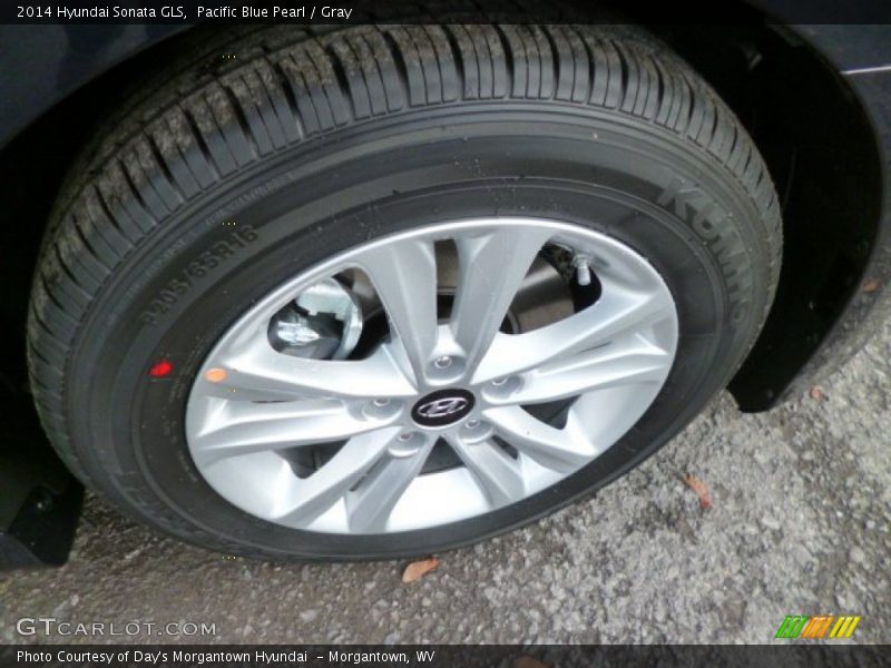  2014 Sonata GLS Wheel