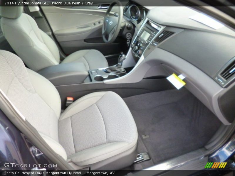 Front Seat of 2014 Sonata GLS