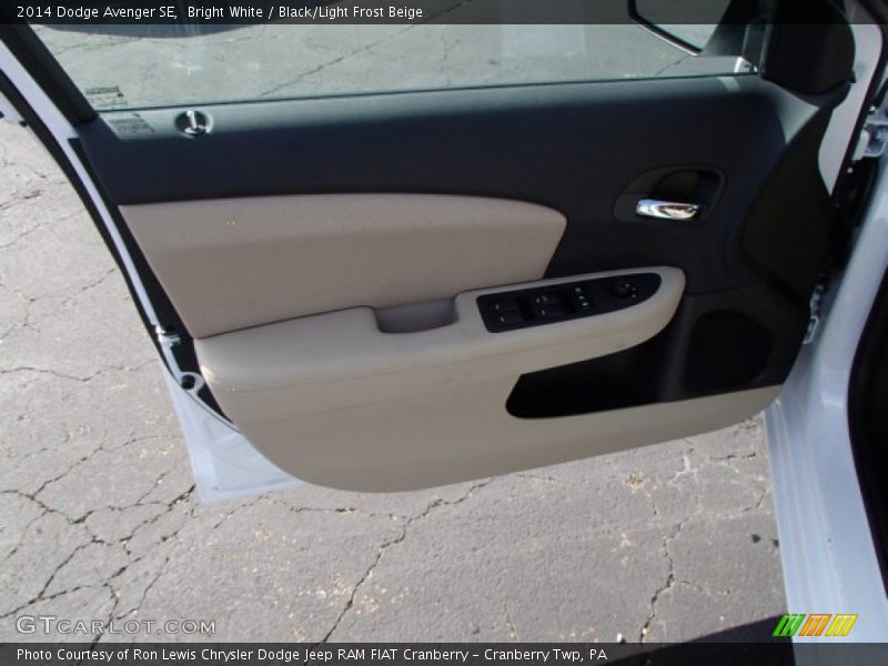 Bright White / Black/Light Frost Beige 2014 Dodge Avenger SE