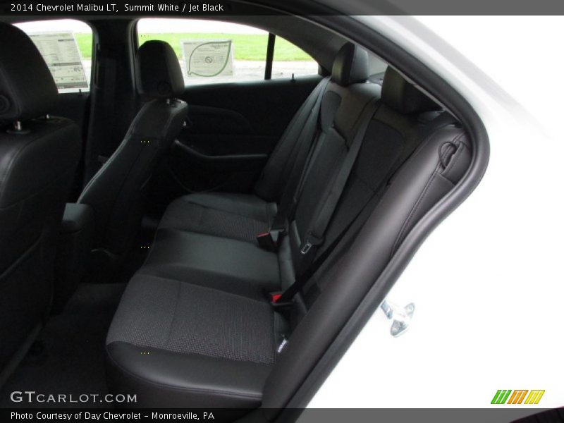 Summit White / Jet Black 2014 Chevrolet Malibu LT