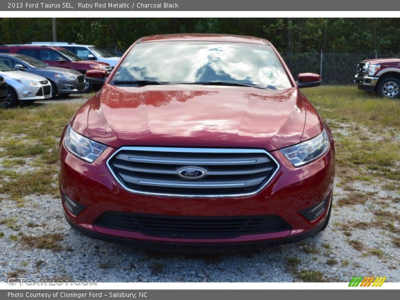Ruby Red Metallic / Charcoal Black 2013 Ford Taurus SEL