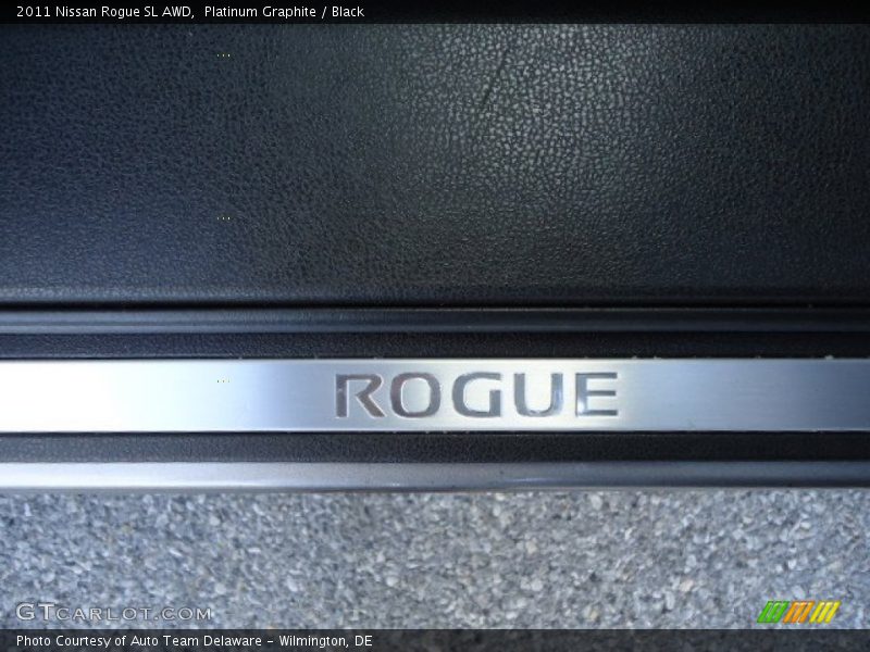 Platinum Graphite / Black 2011 Nissan Rogue SL AWD