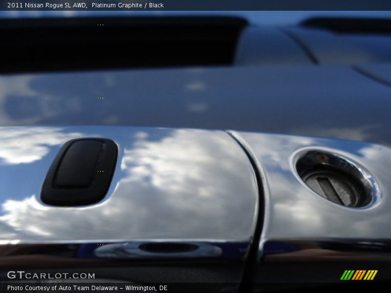 Platinum Graphite / Black 2011 Nissan Rogue SL AWD