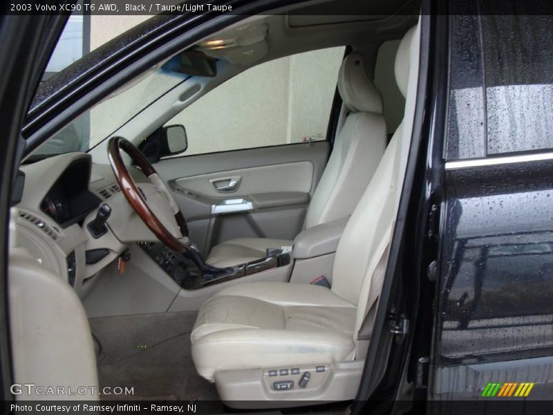 Black / Taupe/Light Taupe 2003 Volvo XC90 T6 AWD