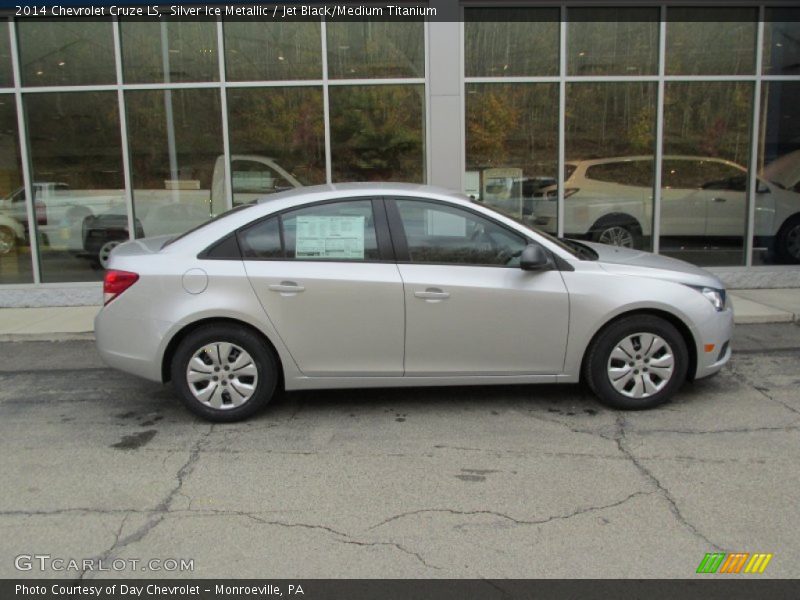 Silver Ice Metallic / Jet Black/Medium Titanium 2014 Chevrolet Cruze LS