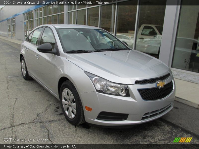 Silver Ice Metallic / Jet Black/Medium Titanium 2014 Chevrolet Cruze LS
