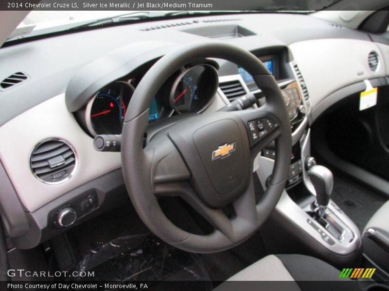 Silver Ice Metallic / Jet Black/Medium Titanium 2014 Chevrolet Cruze LS
