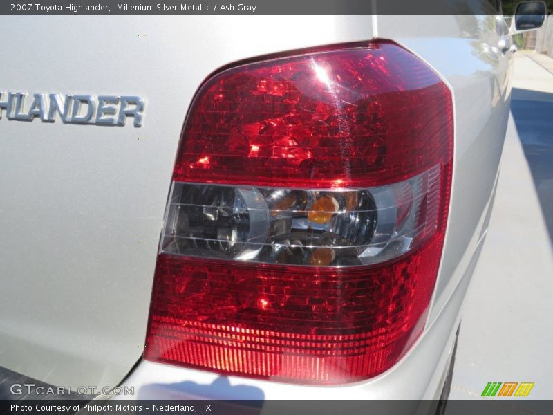 Millenium Silver Metallic / Ash Gray 2007 Toyota Highlander