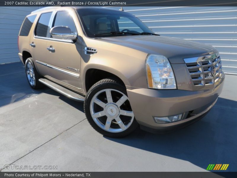 Front 3/4 View of 2007 Escalade AWD