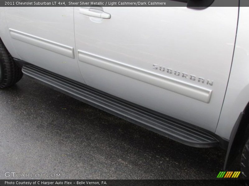 Sheer Silver Metallic / Light Cashmere/Dark Cashmere 2011 Chevrolet Suburban LT 4x4