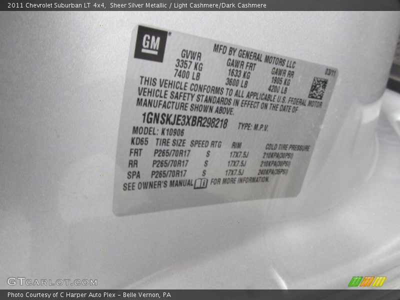 Sheer Silver Metallic / Light Cashmere/Dark Cashmere 2011 Chevrolet Suburban LT 4x4