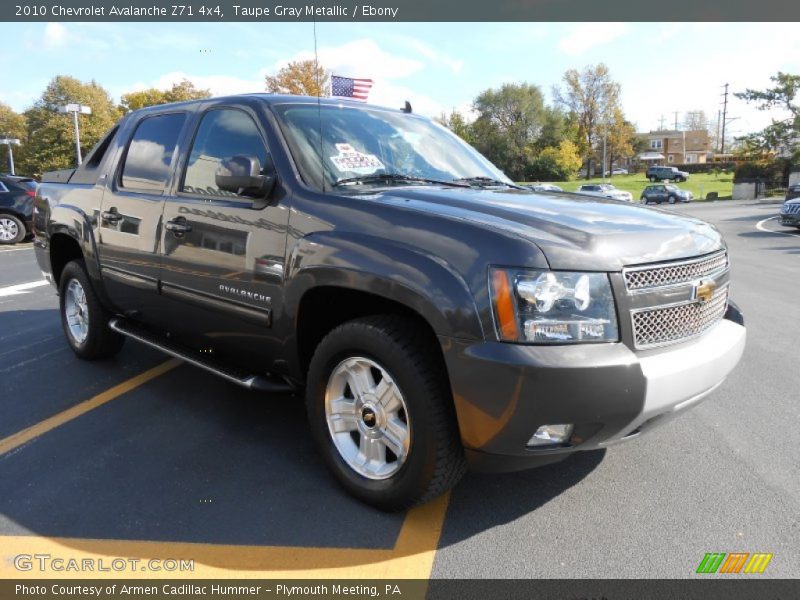 Taupe Gray Metallic / Ebony 2010 Chevrolet Avalanche Z71 4x4