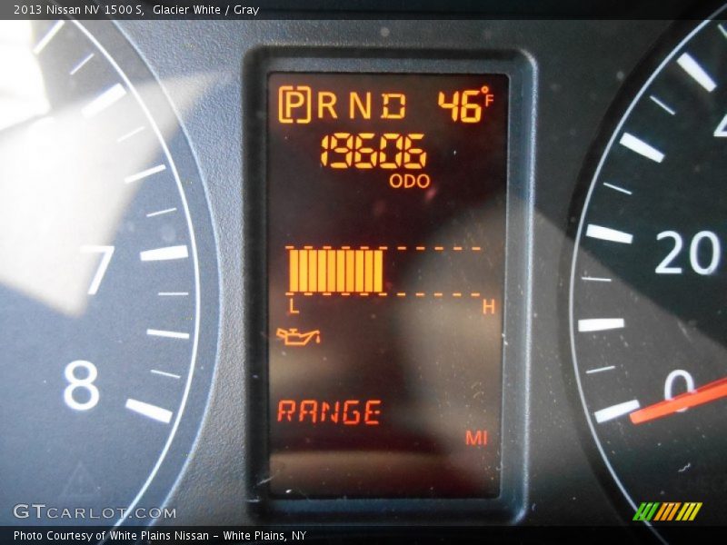 Glacier White / Gray 2013 Nissan NV 1500 S