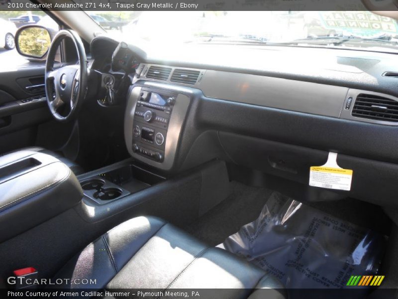 Taupe Gray Metallic / Ebony 2010 Chevrolet Avalanche Z71 4x4