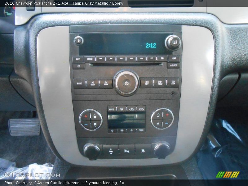 Taupe Gray Metallic / Ebony 2010 Chevrolet Avalanche Z71 4x4
