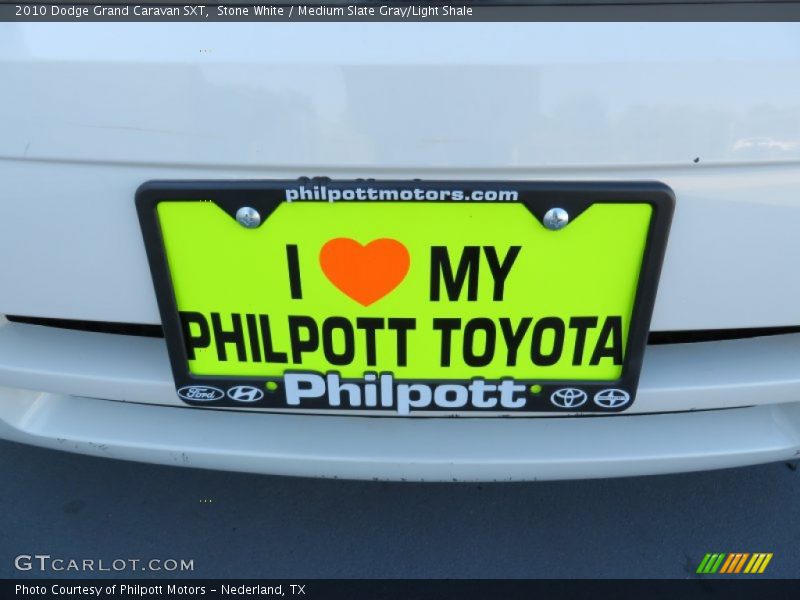 Stone White / Medium Slate Gray/Light Shale 2010 Dodge Grand Caravan SXT