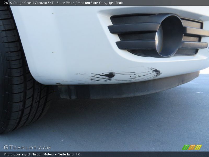 Stone White / Medium Slate Gray/Light Shale 2010 Dodge Grand Caravan SXT