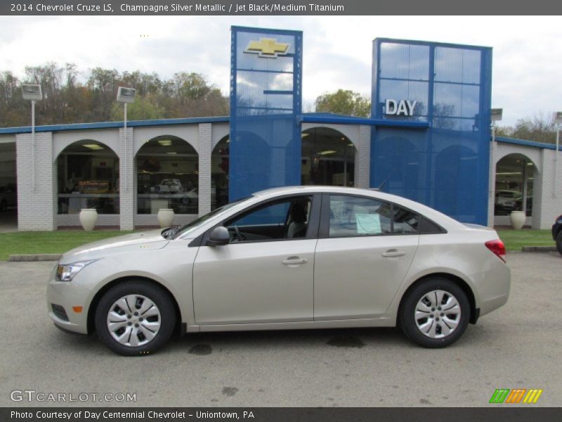 Champagne Silver Metallic / Jet Black/Medium Titanium 2014 Chevrolet Cruze LS