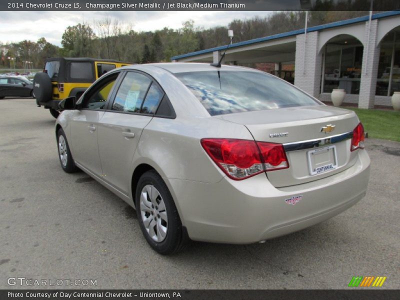 Champagne Silver Metallic / Jet Black/Medium Titanium 2014 Chevrolet Cruze LS