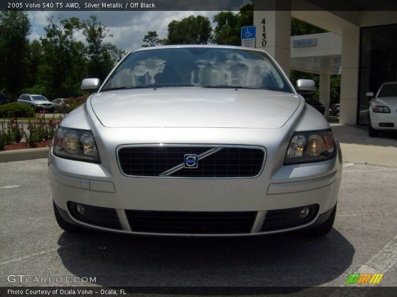 Silver Metallic / Off Black 2005 Volvo S40 T5 AWD