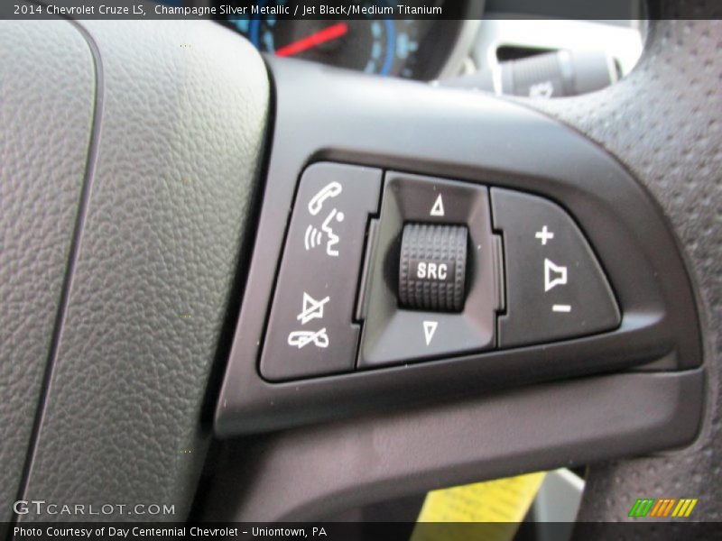 Champagne Silver Metallic / Jet Black/Medium Titanium 2014 Chevrolet Cruze LS